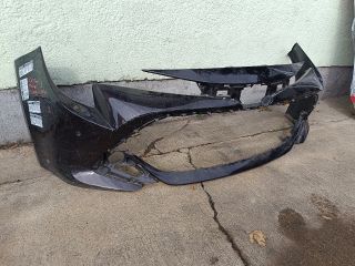 bontott TOYOTA COROLLA Első Lökhárító (Üresen)