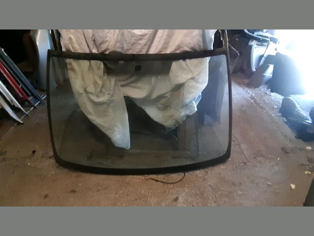 bontott TOYOTA COROLLA Első Szélvédő