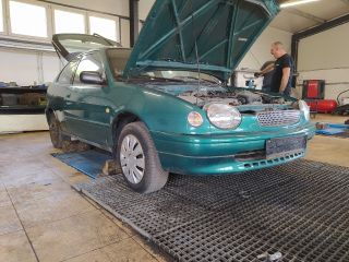 bontott TOYOTA COROLLA Fékpedál