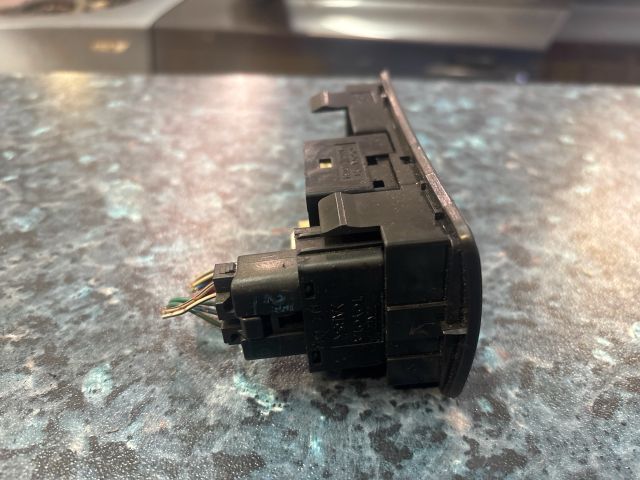 bontott TOYOTA COROLLA Fényszórómagasság Állító Kapcsoló