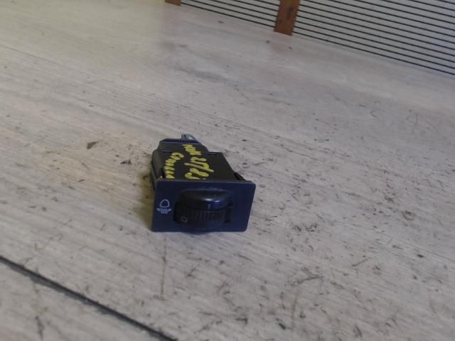 bontott TOYOTA COROLLA Fényszórómagasság Állító Kapcsoló