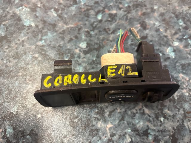 bontott TOYOTA COROLLA Fényszórómagasság Állító Kapcsoló