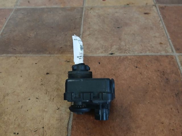 bontott TOYOTA COROLLA Fényszórómagasság Állító Motor (Pozíciófüggetlen)