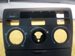 bontott TOYOTA COROLLA Fűtéskapcsoló Keret