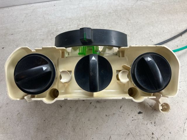 bontott TOYOTA COROLLA Fűtéskapcsoló