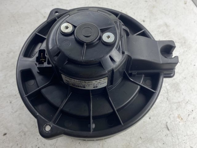 bontott TOYOTA COROLLA Fűtőmotor (Klímás)