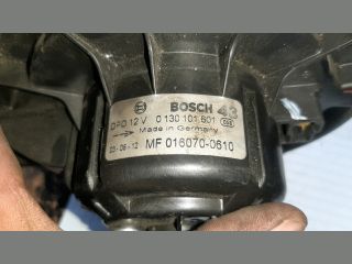 bontott TOYOTA COROLLA Fűtőmotor (Nem klímás)