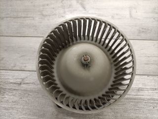 bontott TOYOTA COROLLA Fűtőmotor (Nem klímás)