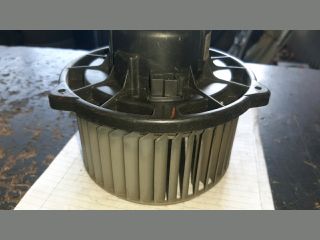 bontott TOYOTA COROLLA Fűtőmotor (Nem klímás)