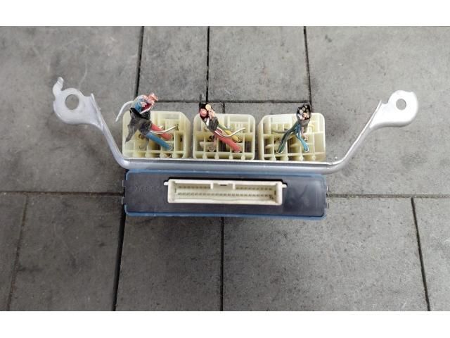 bontott TOYOTA COROLLA Gyújtó Elektronika