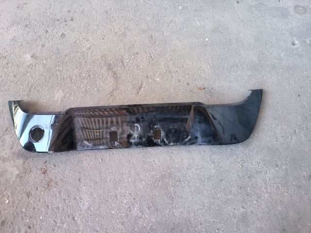 bontott TOYOTA COROLLA Hátsó Lökhárító Díszléc