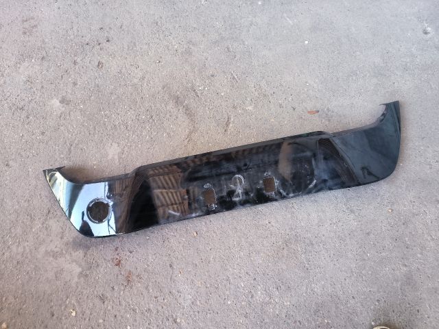 bontott TOYOTA COROLLA Hátsó Lökhárító Díszléc
