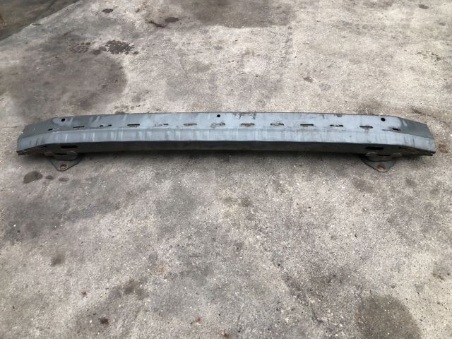 bontott TOYOTA COROLLA Hátsó Lökhárító Merevítő (Fém)