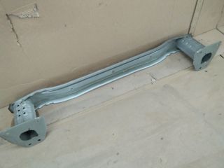 bontott TOYOTA COROLLA Hátsó Lökhárító Merevítő (Fém)