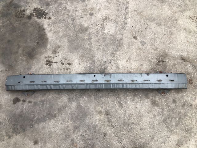 bontott TOYOTA COROLLA Hátsó Lökhárító Merevítő (Fém)