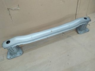 bontott TOYOTA COROLLA Hátsó Lökhárító Merevítő (Fém)