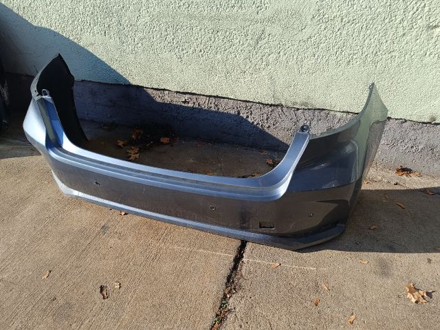 bontott TOYOTA COROLLA Hátsó Lökhárító (Részeivel)