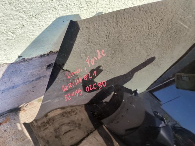 bontott TOYOTA COROLLA Hátsó Lökhárító (Részeivel)