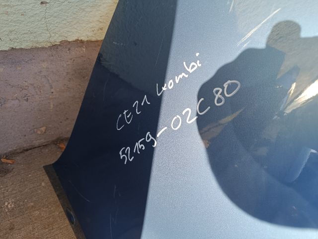 bontott TOYOTA COROLLA Hátsó Lökhárító (Részeivel)