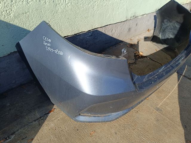 bontott TOYOTA COROLLA Hátsó Lökhárító (Részeivel)