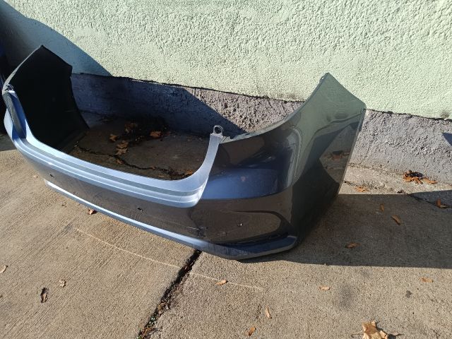 bontott TOYOTA COROLLA Hátsó Lökhárító (Részeivel)