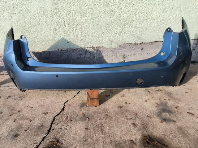 bontott TOYOTA COROLLA Hátsó Lökhárító (Részeivel)