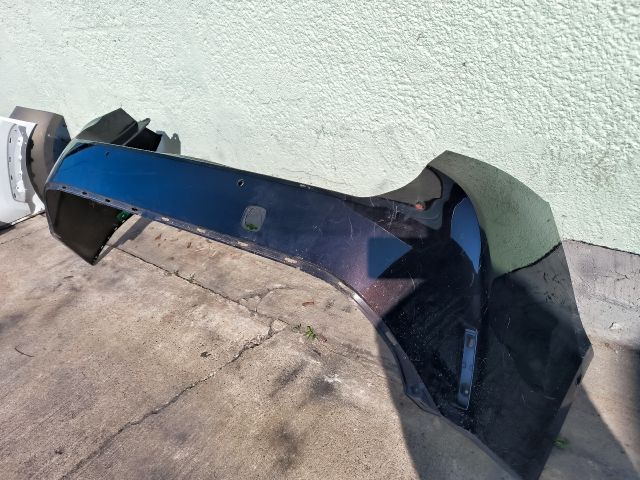 bontott TOYOTA COROLLA Hátsó Lökhárító (Üresen)