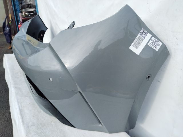 bontott TOYOTA COROLLA Hátsó Lökhárító (Üresen)