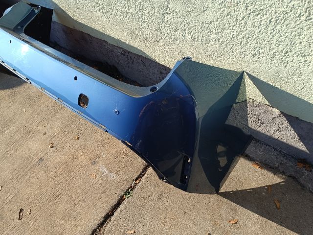 bontott TOYOTA COROLLA Hátsó Lökhárító (Üresen)