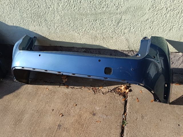 bontott TOYOTA COROLLA Hátsó Lökhárító (Üresen)