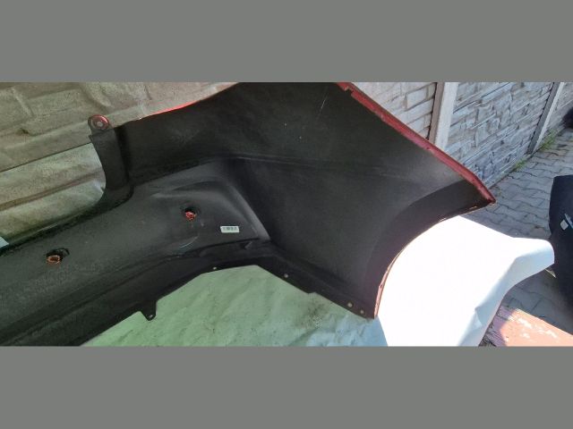 bontott TOYOTA COROLLA Hátsó Lökhárító (Üresen)