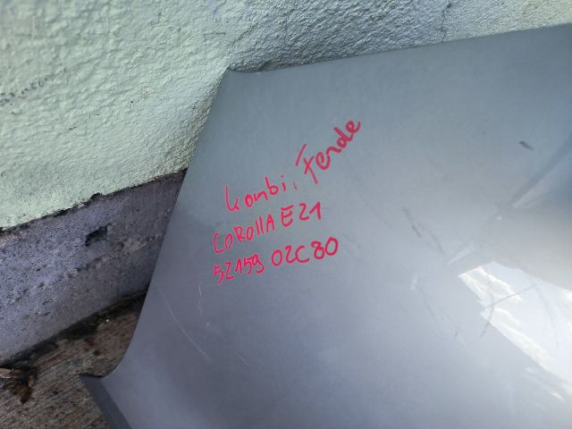 bontott TOYOTA COROLLA Hátsó Lökhárító (Üresen)