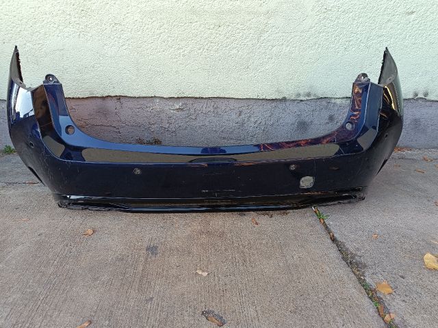 bontott TOYOTA COROLLA Hátsó Lökhárító (Üresen)