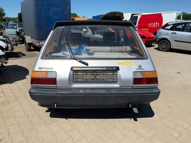 bontott TOYOTA COROLLA Hátsó Ülés Szett