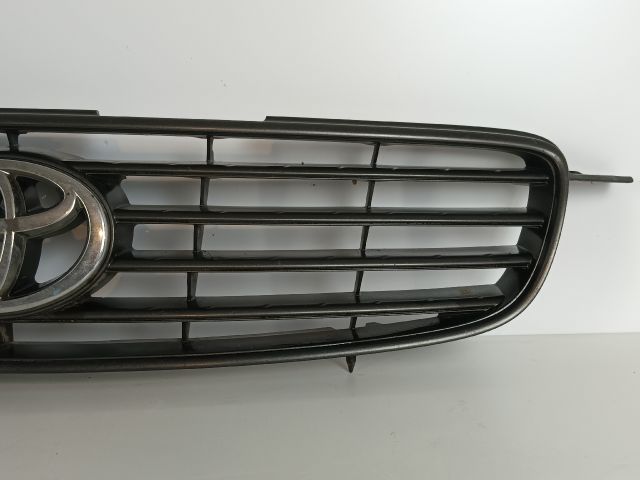bontott TOYOTA COROLLA Hűtőrács