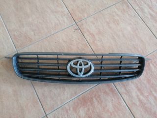bontott TOYOTA COROLLA Hűtőrács
