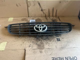 bontott TOYOTA COROLLA Hűtőrács