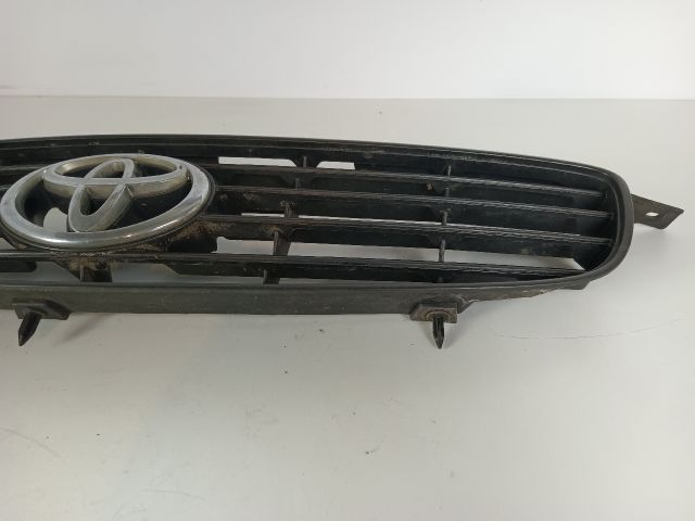 bontott TOYOTA COROLLA Hűtőrács