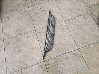 bontott TOYOTA COROLLA Hűtőrács