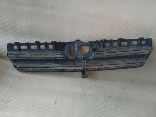 bontott TOYOTA COROLLA Hűtőrács