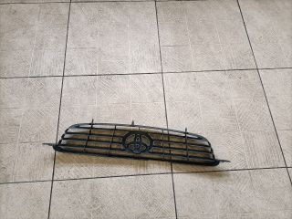 bontott TOYOTA COROLLA Hűtőrács