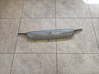 bontott TOYOTA COROLLA Hűtőrács