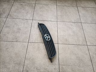 bontott TOYOTA COROLLA Hűtőrács