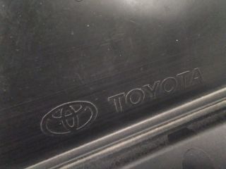 bontott TOYOTA COROLLA Hűtőrács