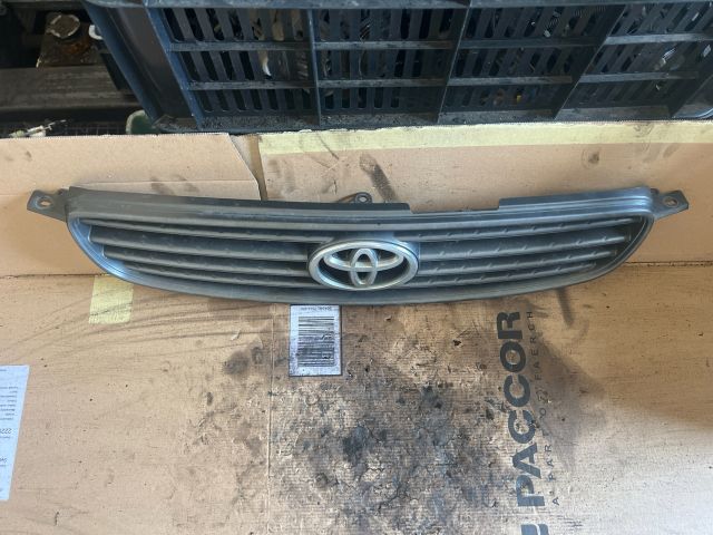 bontott TOYOTA COROLLA Hűtőrács