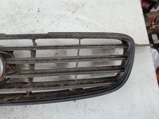 bontott TOYOTA COROLLA Hűtőrács