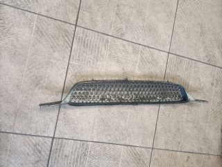 bontott TOYOTA COROLLA Hűtőrács