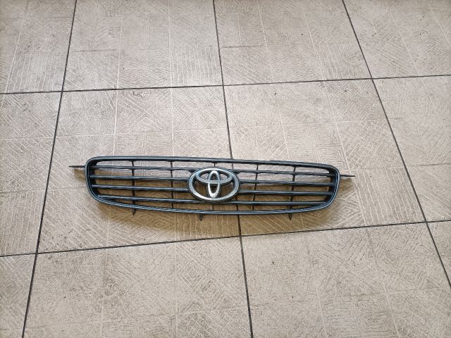bontott TOYOTA COROLLA Hűtőrács