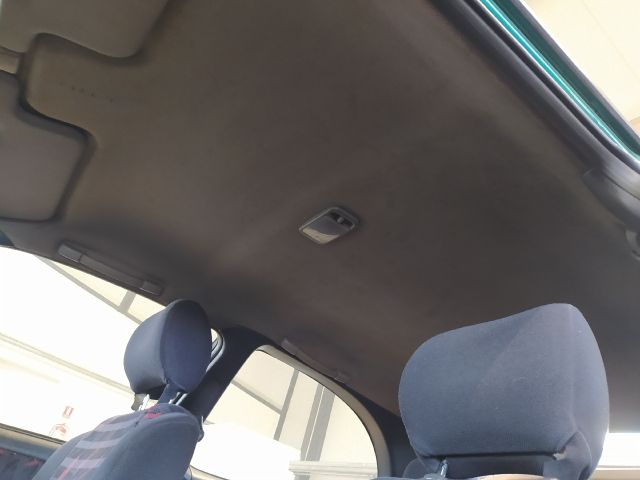 bontott TOYOTA COROLLA Jobb B Oszlop Burkolat