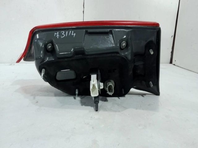 bontott TOYOTA COROLLA Jobb Belső Hátsó Lámpa